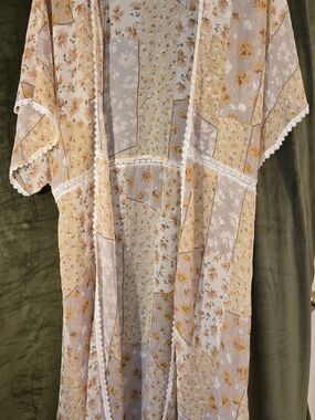 POL Floral Sheer Kimono in Yellow and Pale Lavender